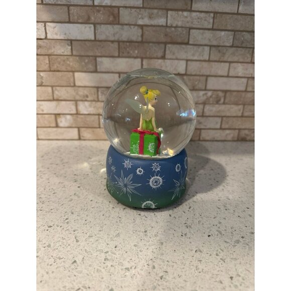 Disney Tinkerbell Christmas Musical Water Globe - Picture 3 of 4